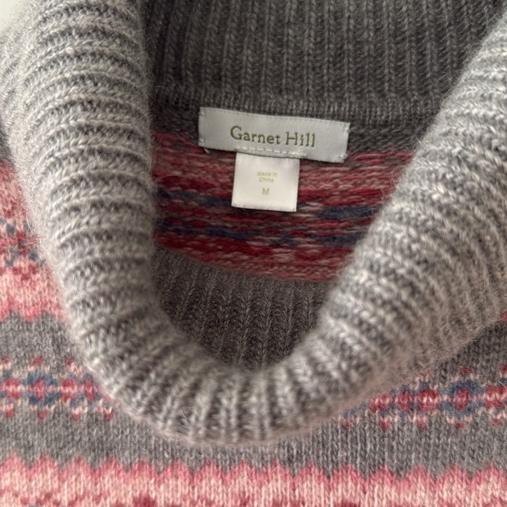 Garnet Hillgray And Pink Patterned Turtleneck Swe… - image 2